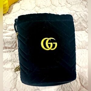 Gucci velvet mini bucket bag